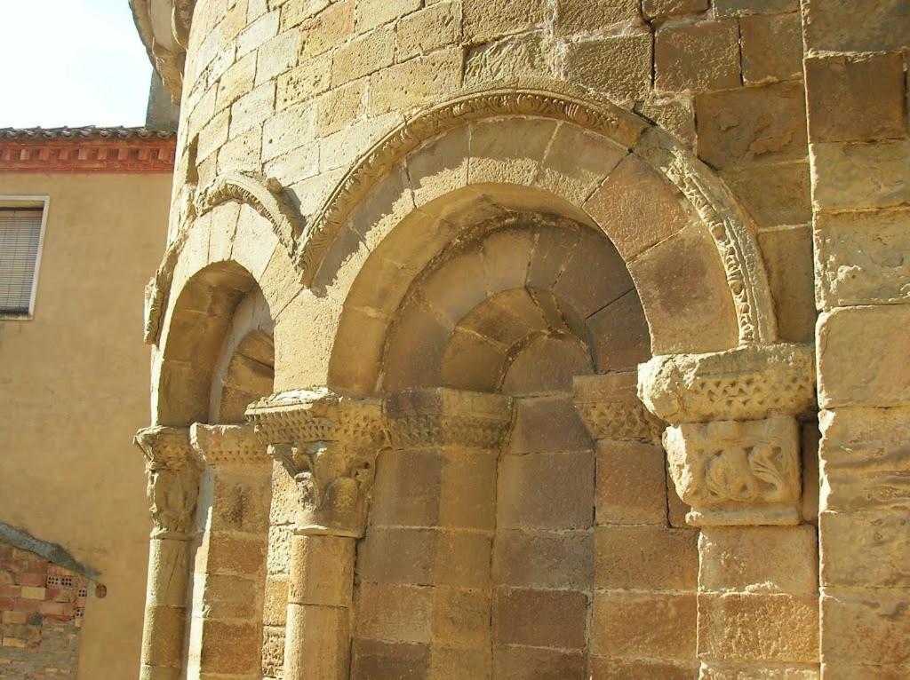 Hostal Casiano Camarasa מראה חיצוני תמונה