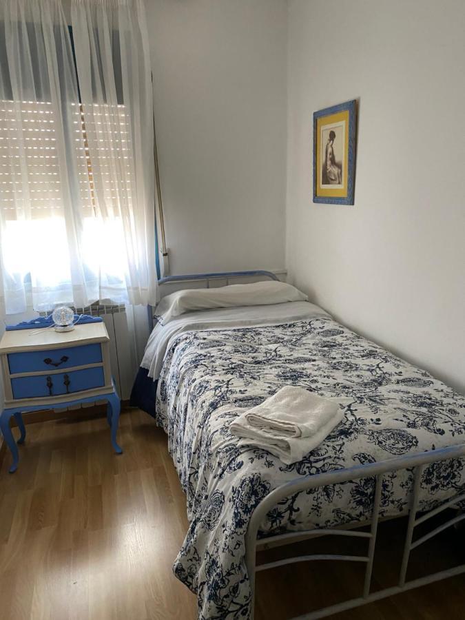 Hostal Casiano Camarasa מראה חיצוני תמונה
